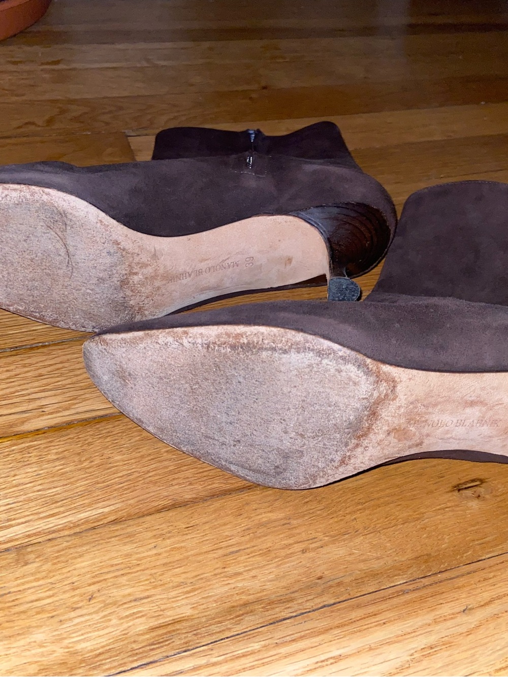 Manolo Blahnik Dark Brown Suede Kitten Heel Ankle Boots - Picture 2 of 6